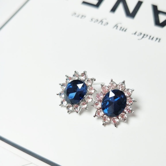 **SHIRA* 3-Pc Silver x Blue Fashion Jewelry Set - Picture 7 of 8